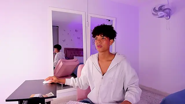 Jack Rusel online show from April 4, 3:16 am