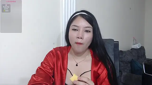 mia girl07 online show from March 6, 9:55 pm