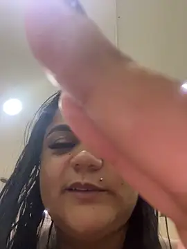 Snapshot of MorenaCariok chatting on May 4, 9:16 am MorenaCariok online show from May 4, 9:16 am