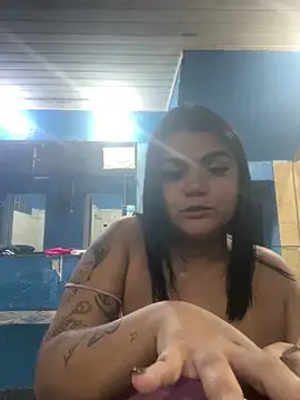 Snapshot of MorenaCariok chatting on May 13, 7:33 pm MorenaCariok online show from May 13, 7:33 pm