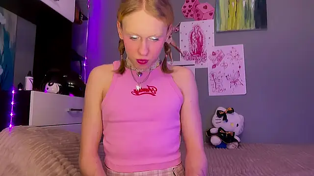 miss barbie111 online show from April 16, 3:18 am