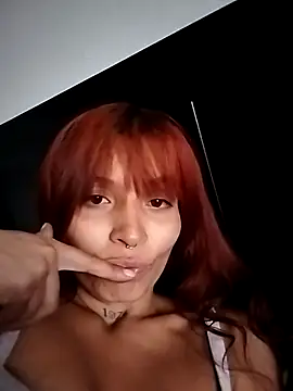 Snapshot of Dulce999 chatting on March 25, 6:47 pm Dulce999 online show from March 25, 6:47 pm
