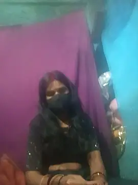 priyasharma899 online show from February 18, 4:03 pm