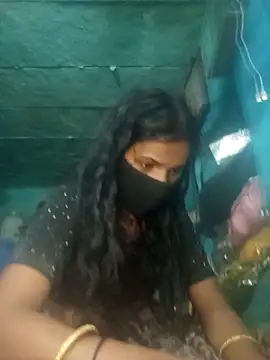 priyasharma899 online show from March 14, 4:23 pm