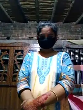 Hot Sweeti online show from March 22, 11:35 am