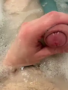 Snapshot of Mikedauerqeil chatting on February 4, 1:50 pm Mikedauerqeil online show from February 4, 1:50 pm