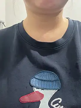 Donna9696 online show from April 5, 3:04 am