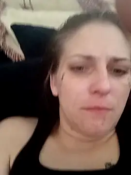 Snapshot of LadySn0w26 chatting on February 2, 3:22 pm LadySn0w26 online show from February 2, 3:22 pm