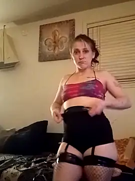 Snapshot of LadySn0w26 chatting on February 4, 3:45 am LadySn0w26 online show from February 4, 3:45 am