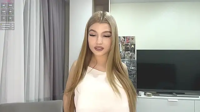 VeoraMuse online show from February 24, 4:05 pm