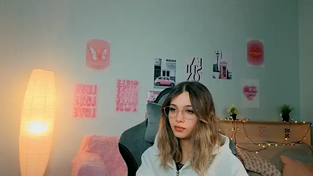 dinnerwithflowers online show from February 1, 2:15 pm