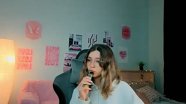 dinnerwithflowers online show from February 5, 1:05 pm