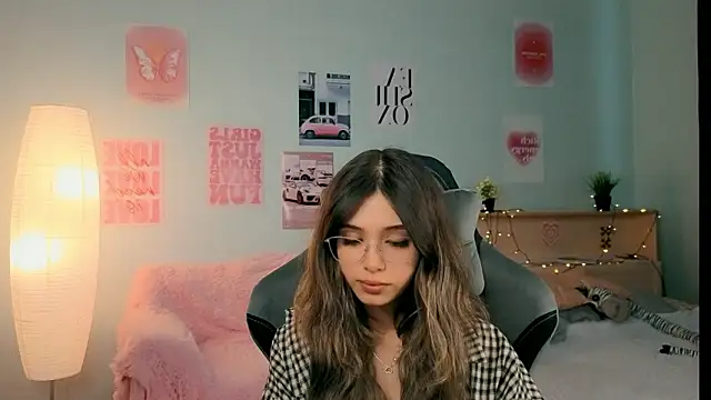 dinnerwithflowers online show from March 24, 1:16 pm