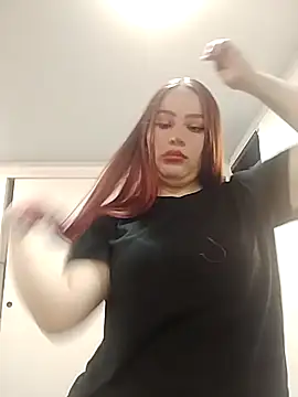 Snapshot of Crystaa12 chatting on February 13, 12:34 pm Crystaa12 online show from February 13, 12:34 pm