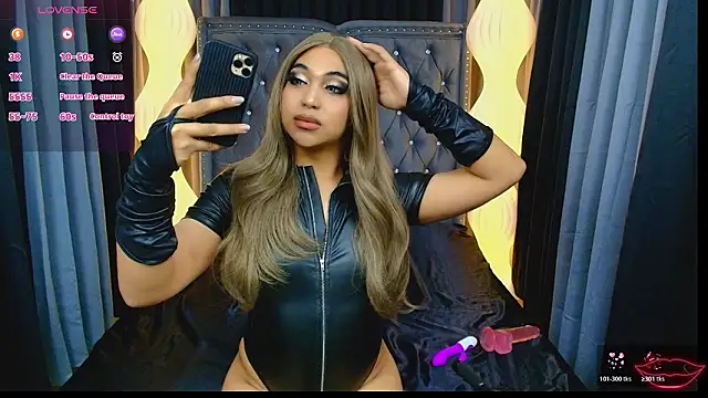 Clea Moore online show from January 19, 4:38 am