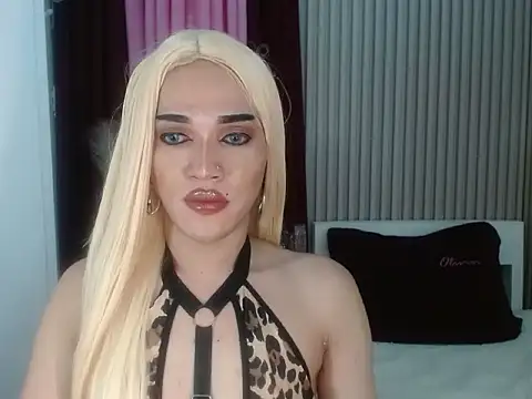 Snapshot of Kendalllust chatting on May 29, 1:53 pm Kendalllust online show from May 29, 1:53 pm