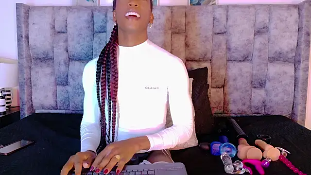 samirths boy  online show from February 26, 5:56 pm