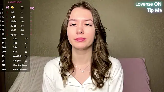 Snapshot of elsadaedra chatting on February 23, 1:08 pm elsadaedra online show from February 23, 1:08 pm