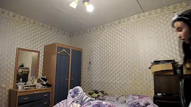 Snapshot of Kiticat chatting on March 1, 8:00 pm Kiticat online show from March 1, 8:00 pm