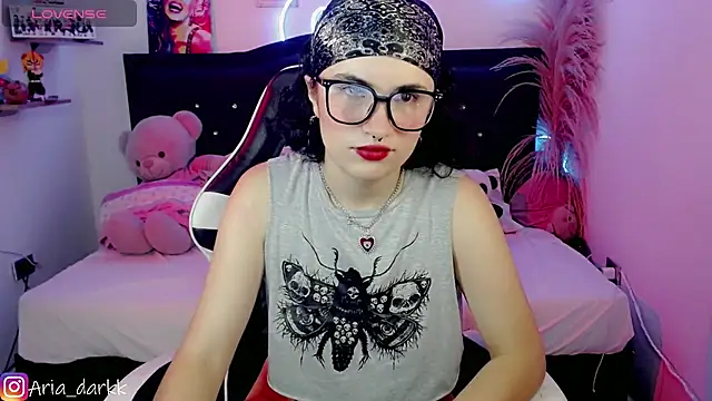 AriaDark online show from February 3, 9:09 pm