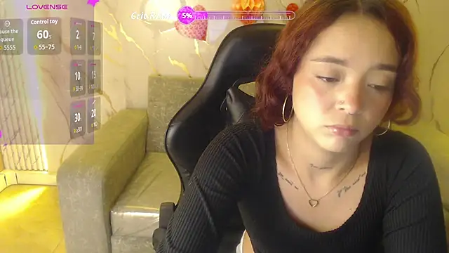 Snapshot of veka_tf chatting on March 4, 1:17 pm veka tf online show from March 4, 1:17 pm