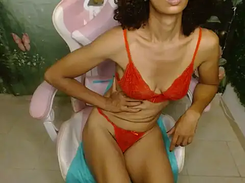 Snapshot of rosa_skinny chatting on April 21, 7:06 pm rosa skinny online show from April 21, 7:06 pm