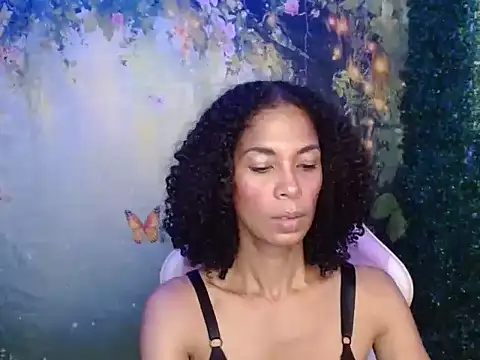 Snapshot of rosa_skinny chatting on April 29, 7:09 pm rosa skinny online show from April 29, 7:09 pm