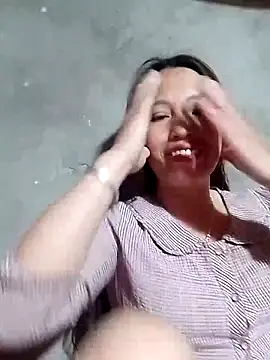 Gummiesu online show from February 16, 8:16 pm