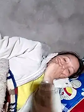 Gummiesu online show from March 14, 5:35 am