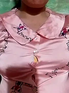 Gummiesu online show from May 25, 9:21 pm