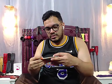 Snapshot of Stevens-dbs chatting on February 8, 5:44 am Stevens-dbs online show from February 8, 5:44 am