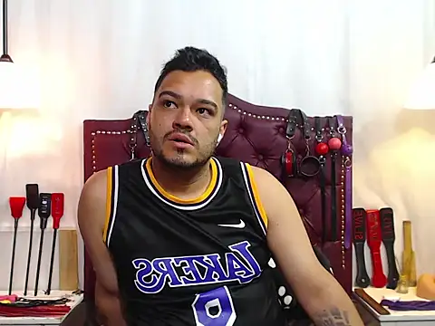 Snapshot of Stevens-dbs chatting on March 1, 2:24 am Stevens-dbs online show from March 1, 2:24 am