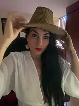 Snapshot of Miaswwe chatting on July 9, 1:37 pm Miaswwe online show from July 9, 1:37 pm