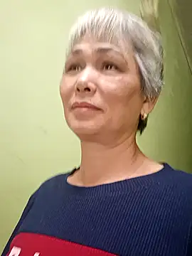Snapshot of LoveShae_01 chatting on January 15, 5:34 am LoveShae 01 online show from January 15, 5:34 am