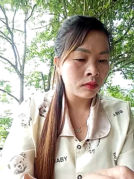 Bling sexy online show from March 25, 5:13 am