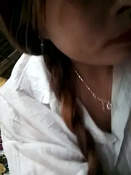 Bling sexy online show from April 4, 12:42 am