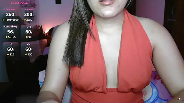 Snapshot of _Maanvi_ chatting on May 1, 8:46 pm Maanvi online show from May 1, 8:46 pm