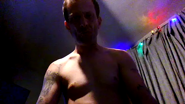 Snapshot of Werknjerkn chatting on April 26, 6:11 am Werknjerkn online show from April 26, 6:11 am