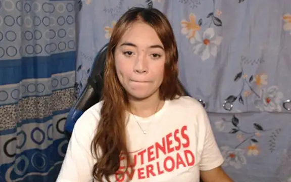 Snapshot of pinay_mayahiga chatting on March 3, 5:57 am pinay mayahiga online show from March 3, 5:57 am