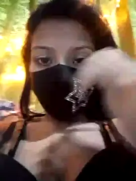 Snapshot of Maliha_Chowdhury chatting on May 11, 8:31 am Maliha Chowdhury online show from May 11, 8:31 am