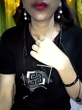 Snapshot of Maliha_Chowdhury chatting on May 25, 6:47 pm Maliha Chowdhury online show from May 25, 6:47 pm
