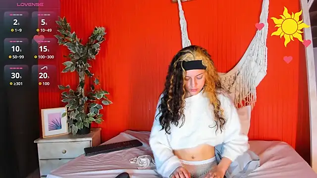 maria Turner1 online show from March 10, 12:43 pm