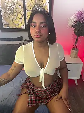 Snapshot of domiiniquex chatting on March 2, 1:07 pm domiiniquex online show from March 2, 1:07 pm