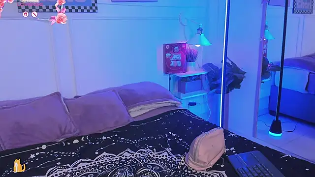 Rosy Sweet online show from March 16, 7:40 pm