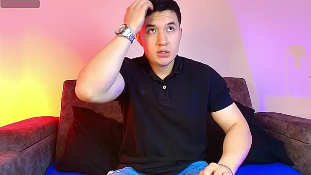 Snapshot of Alexander_Connor chatting on February 23, 12:13 pm Alexander Connor online show from February 23, 12:13 pm