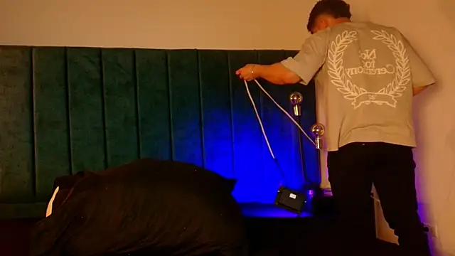 Snapshot of Alexander_Connor chatting on February 26, 11:31 am Alexander Connor online show from February 26, 11:31 am