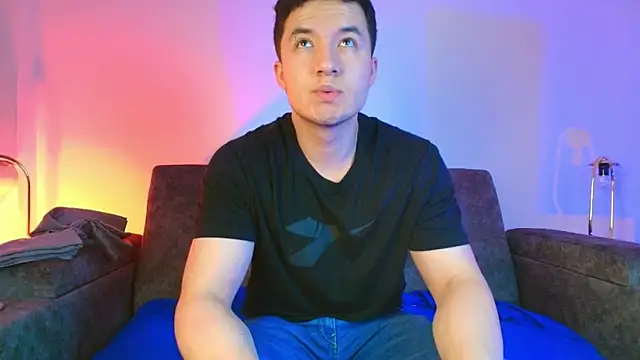 Snapshot of Alexander_Connor chatting on February 27, 11:32 am Alexander Connor online show from February 27, 11:32 am