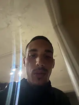 piccolo2002 online show from April 16, 5:36 pm