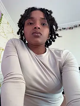 Ebony love07 online show from May 20, 9:10 pm