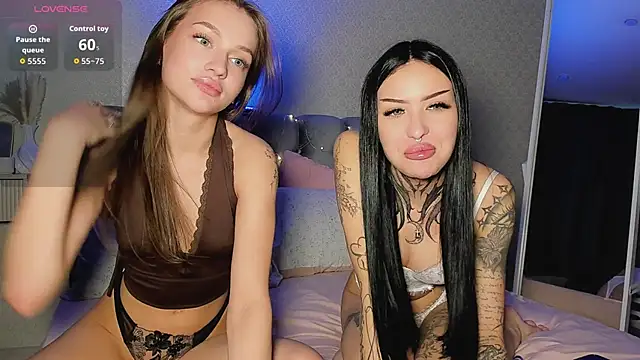 Snapshot of _JessLei_ chatting on June 4, 4:35 pm JessLei online show from June 4, 4:35 pm